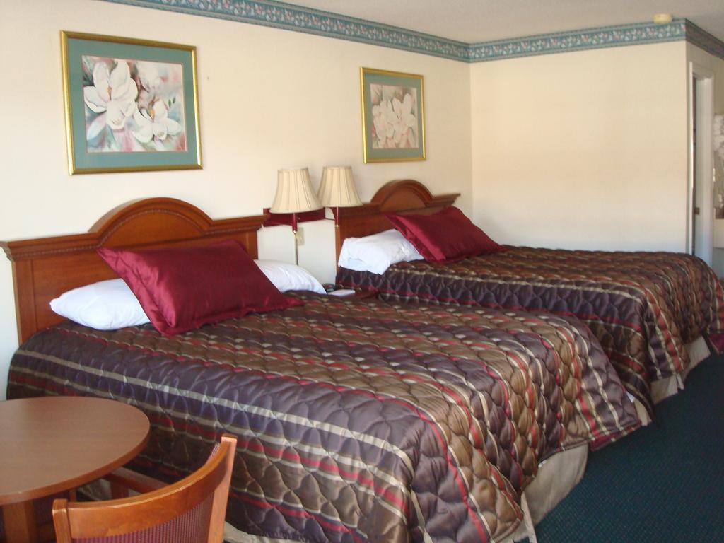 Southern Lodge Orangeburg Εξωτερικό φωτογραφία
