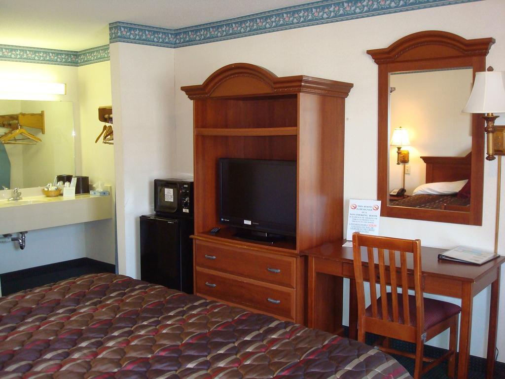 Southern Lodge Orangeburg Εξωτερικό φωτογραφία